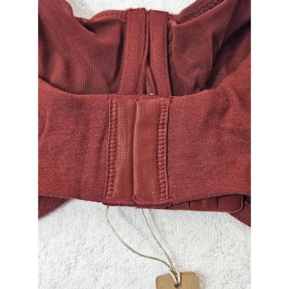 Skims underwire bra Nwt - Picture 6 of 10